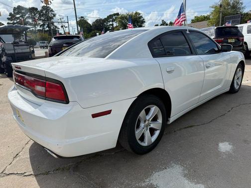 2012 Dodge Charger SE