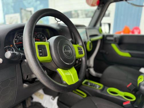 2017 Jeep Wrangler Sport
