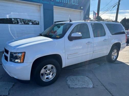 2014 Chevrolet Suburban 1500 LT