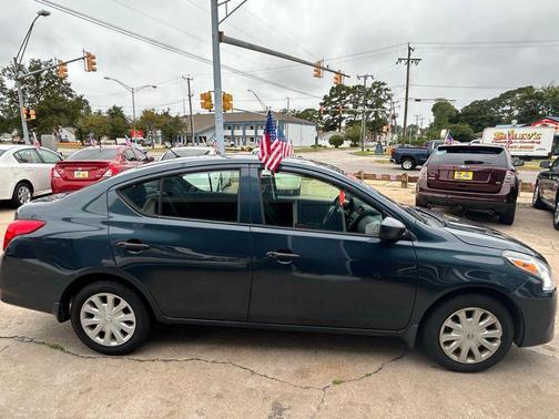 2017 Nissan Versa S