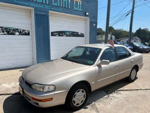1992 Toyota Camry LE
