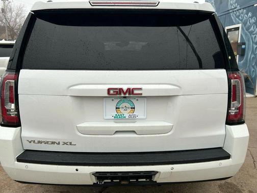 2020 GMC Yukon XL SLT