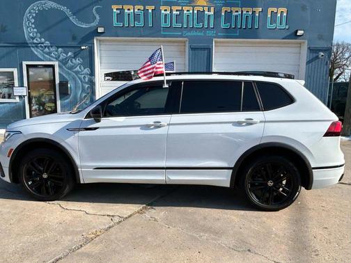 2022 Volkswagen Tiguan 2.0T SE R-Line Black 4MOTION