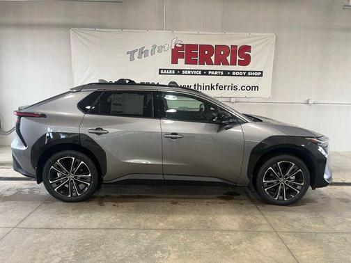 2025 Toyota bZ4X Limited