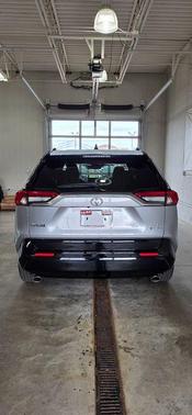 2025 Toyota RAV4 Hybrid SE