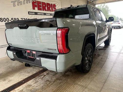 2025 Toyota Tundra Hybrid Platinum