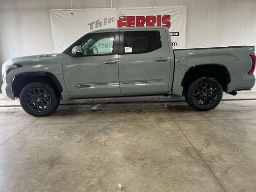 2025 Toyota Tundra Hybrid Platinum