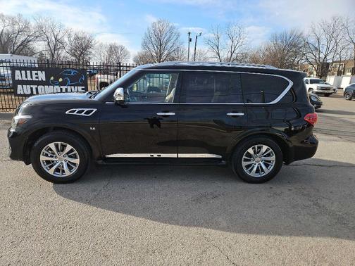 2016 INFINITI QX80 Base