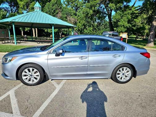 2016 Subaru Legacy Premium