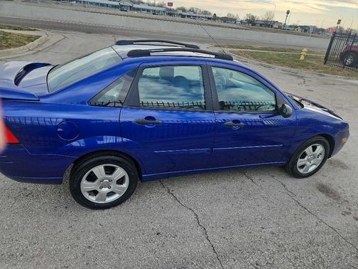 2006 Ford Focus ZX4 S