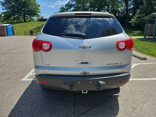 2011 Chevrolet Traverse LT