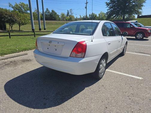2005 Hyundai ELANTRA GLS