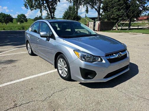 2014 Subaru Impreza 2.0i Premium