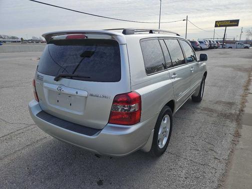 2006 Toyota Highlander WITH 3RD-ROW SEAT