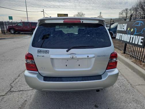 2006 Toyota Highlander WITH 3RD-ROW SEAT