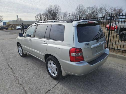 2006 Toyota Highlander WITH 3RD-ROW SEAT