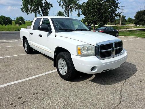 2005 Dodge Dakota SLT Quad Cab