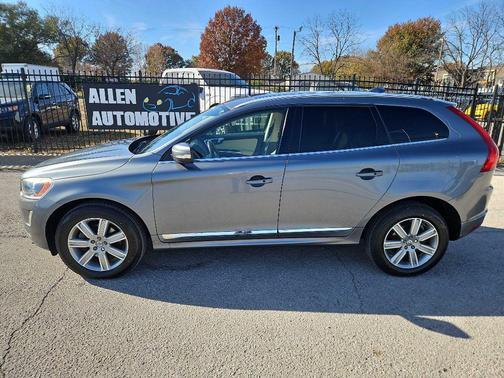 2016 Volvo XC60 T6 Drive-E