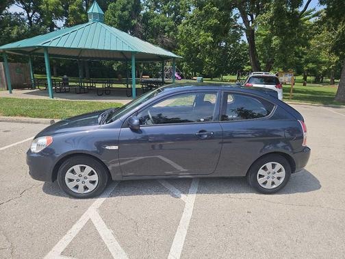 2011 Hyundai Accent GS