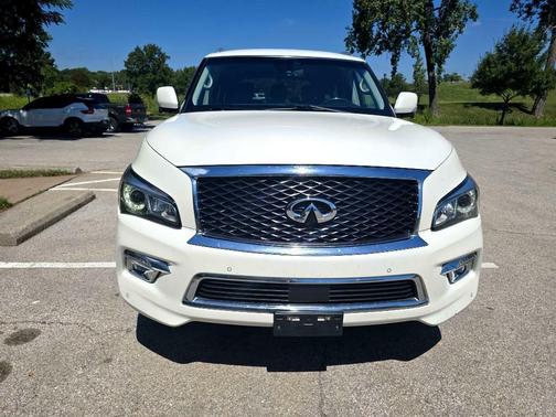 2017 INFINITI QX80 Base