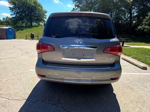 2013 INFINITI QX56 Base