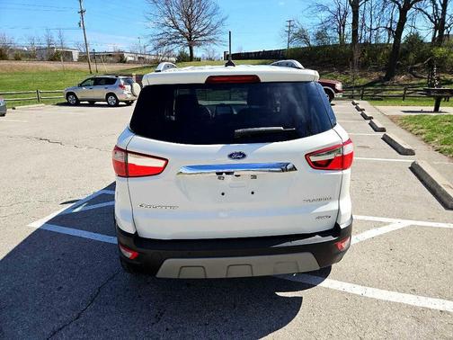 2020 Ford EcoSport Titanium