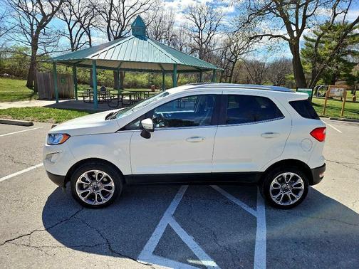 2020 Ford EcoSport Titanium