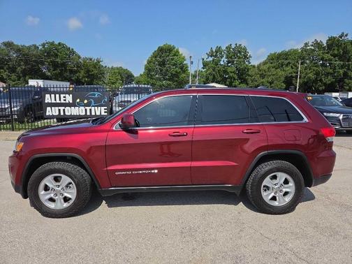 Red 2016 Jeep Grand Cherokee Laredo