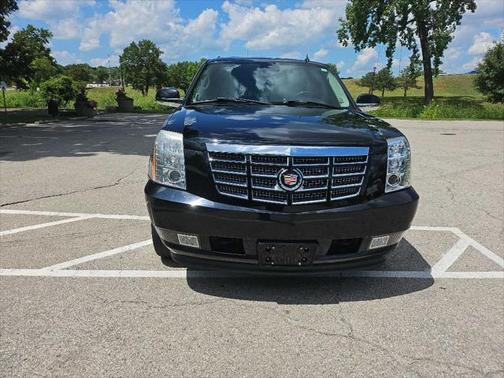 2008 Cadillac Escalade Base