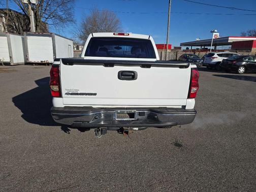2006 Chevrolet Silverado 1500 LS Crew Cab
