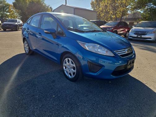 2013 Ford Fiesta SE