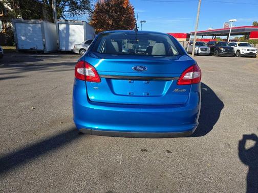 2013 Ford Fiesta SE