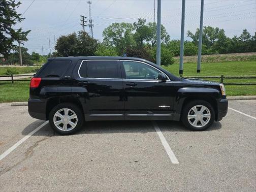 2017 GMC Terrain SLE-1