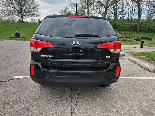 2015 Kia Sorento LX