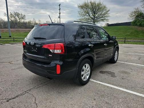 2015 Kia Sorento LX