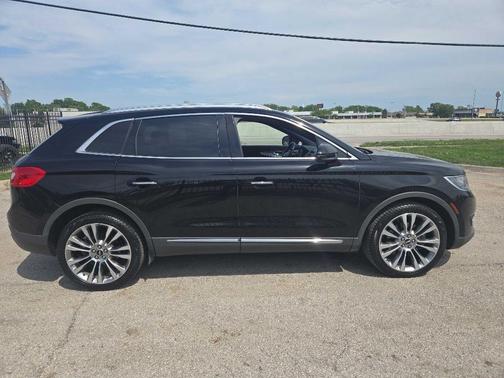 Black 2018 Lincoln MKX Reserve