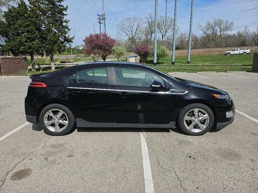 2012 Chevrolet Volt Base