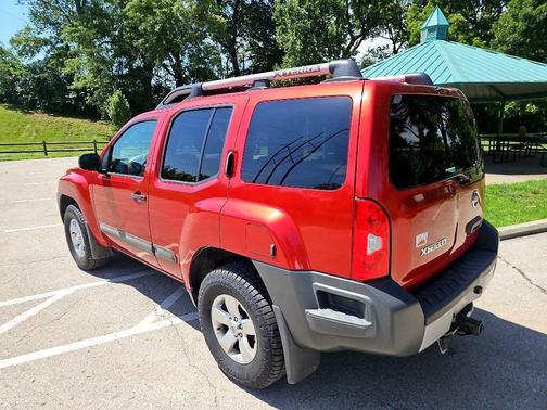 2012 Nissan Xterra S