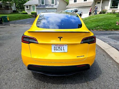 2021 Tesla Model Y Performance Dual Motor All-Wheel Drive