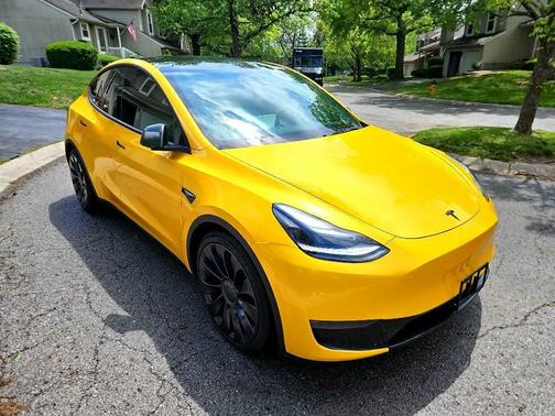 2021 Tesla Model Y Performance Dual Motor All-Wheel Drive
