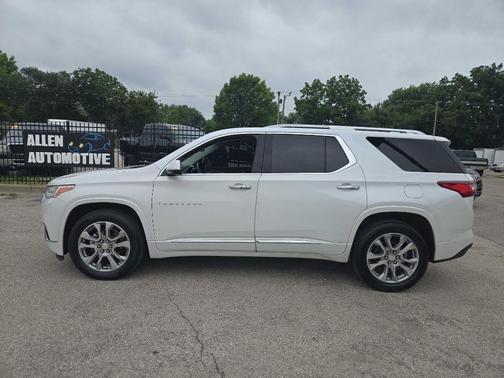 White 2018 Chevrolet Traverse Premier