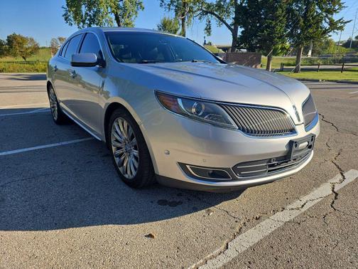 2013 Lincoln MKS Base