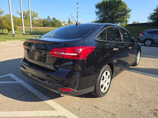 2016 Ford Focus S