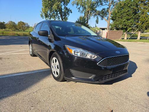 2016 Ford Focus S