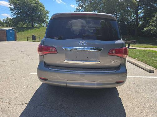 2013 INFINITI QX56 Base