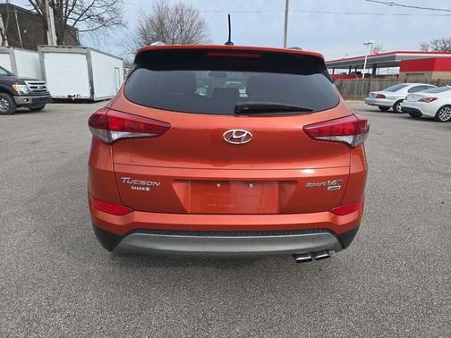 2016 Hyundai TUCSON Sport