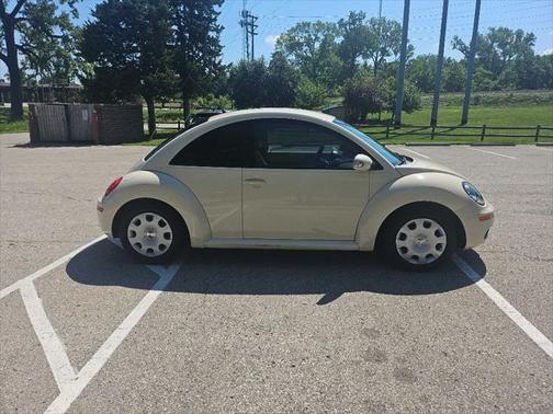 2007 Volkswagen New Beetle 2.5