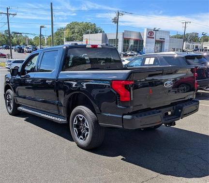 2022 Ford F-150 Lightning XLT