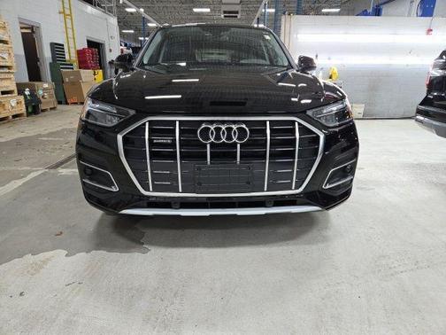 2024 Audi Q5 40 Premium