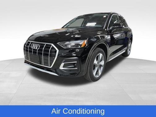 2024 Audi Q5 40 Premium
